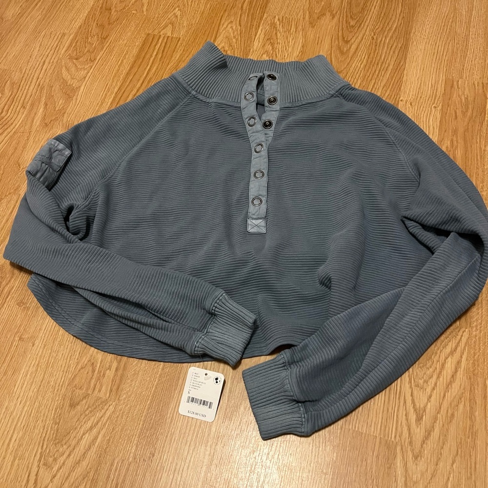 Free People So Fly Henley Button Layer Top NWT - Picture 7 of 8